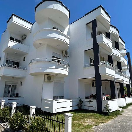 Apartmani Agovic Ulcinj Bagian luar foto