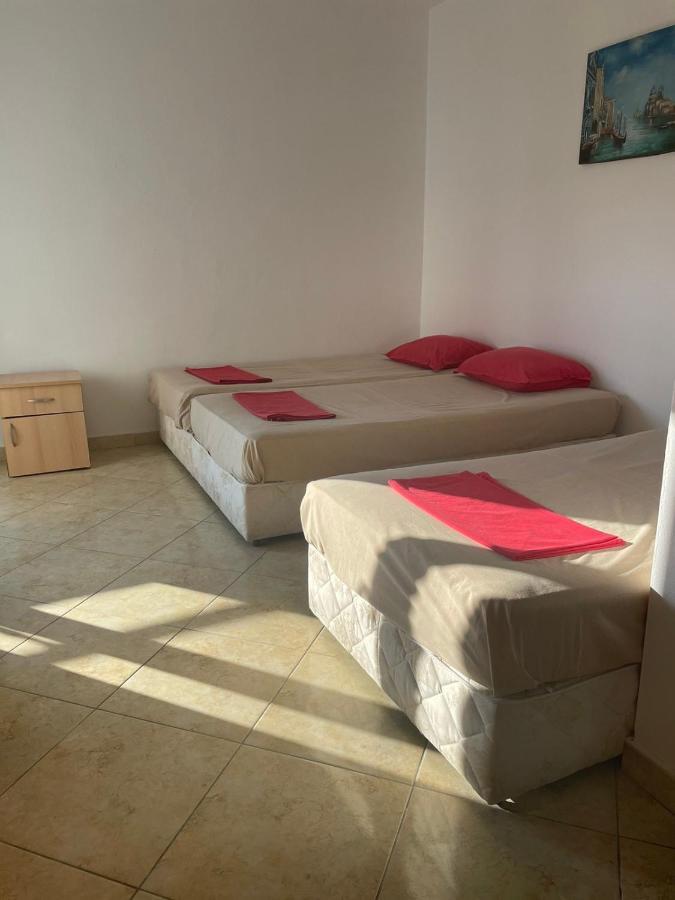 Apartmani Agovic Ulcinj Bagian luar foto