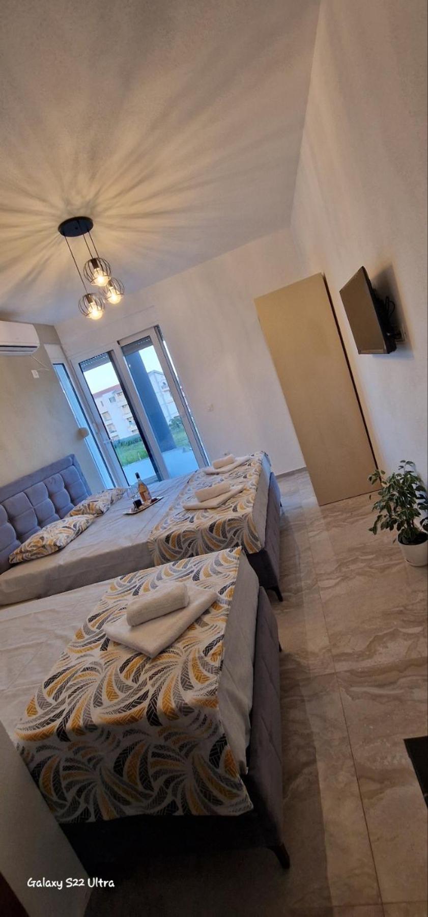 Apartmani Agovic Ulcinj Bagian luar foto