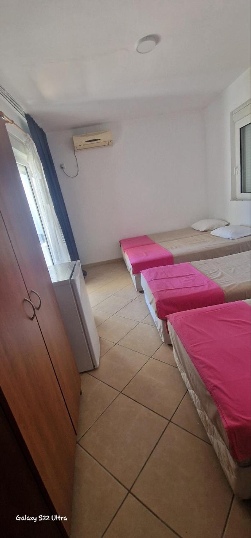 Apartmani Agovic Ulcinj Bagian luar foto