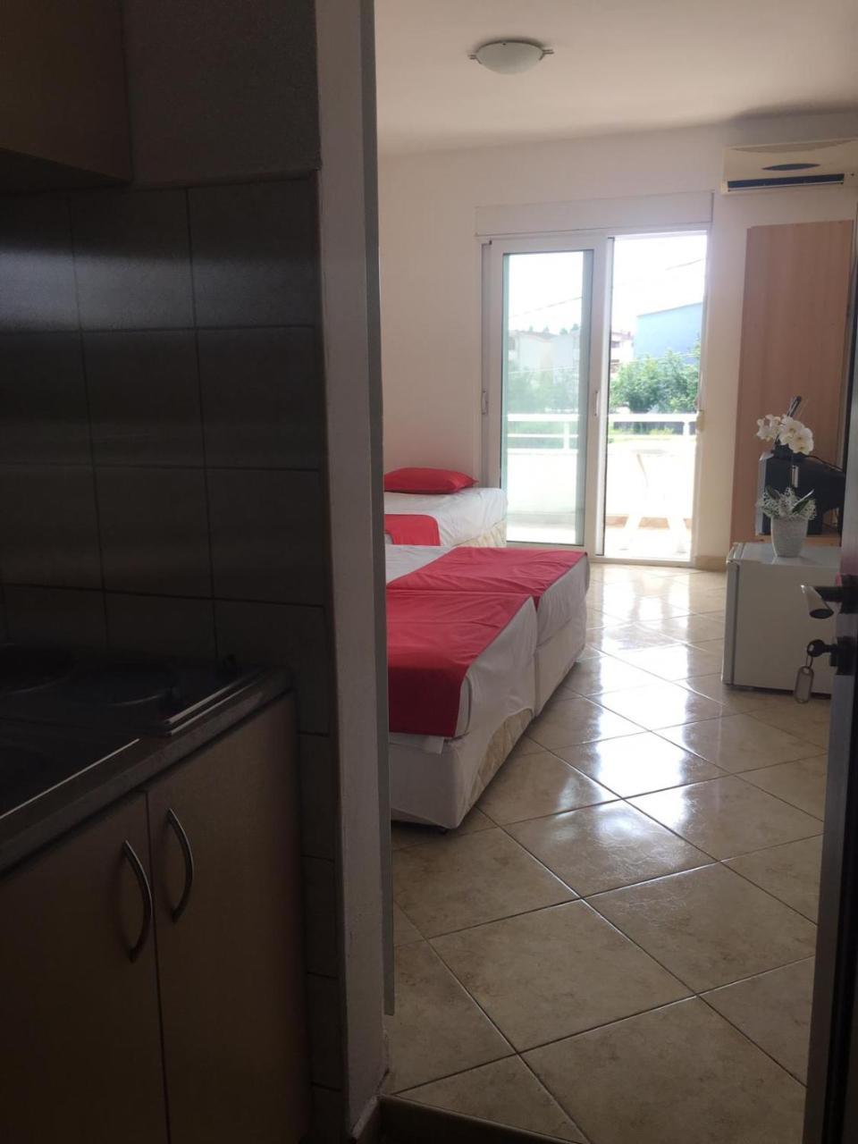 Apartmani Agovic Ulcinj Bagian luar foto