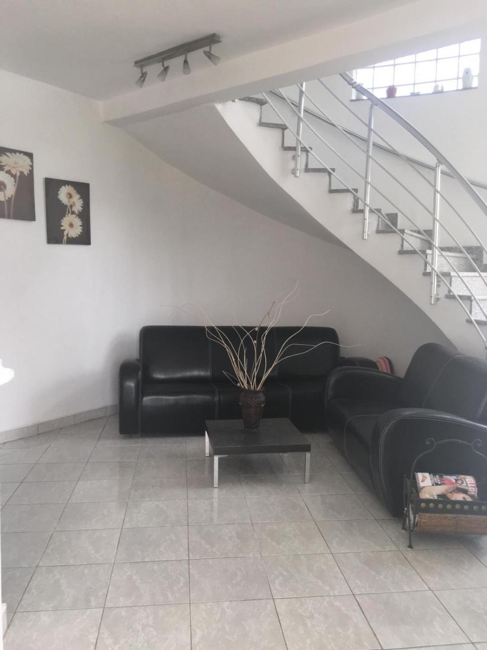 Apartmani Agovic Ulcinj Bagian luar foto